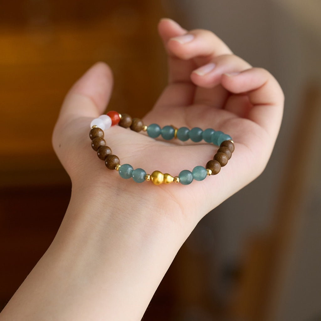 Scented Wood & Multi-Gem Leaf Charm Bracelet