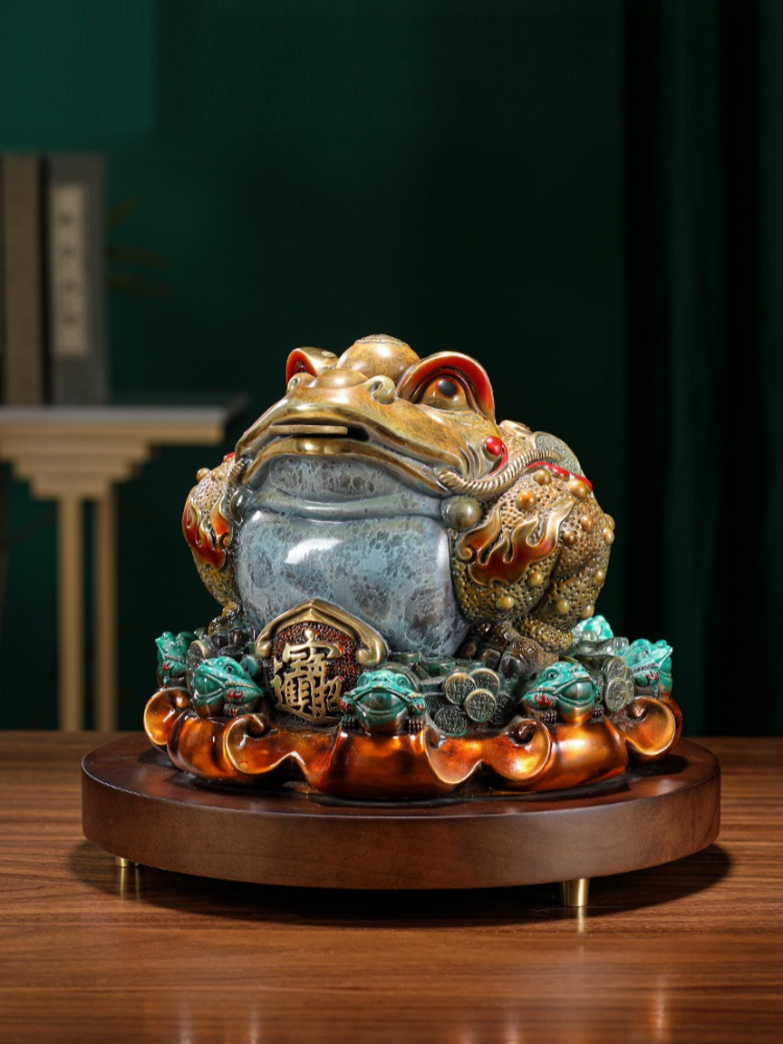 Luxury Brass Money Toad Statue
